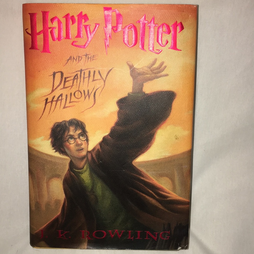 Harry Potter first edition deathly Hallows